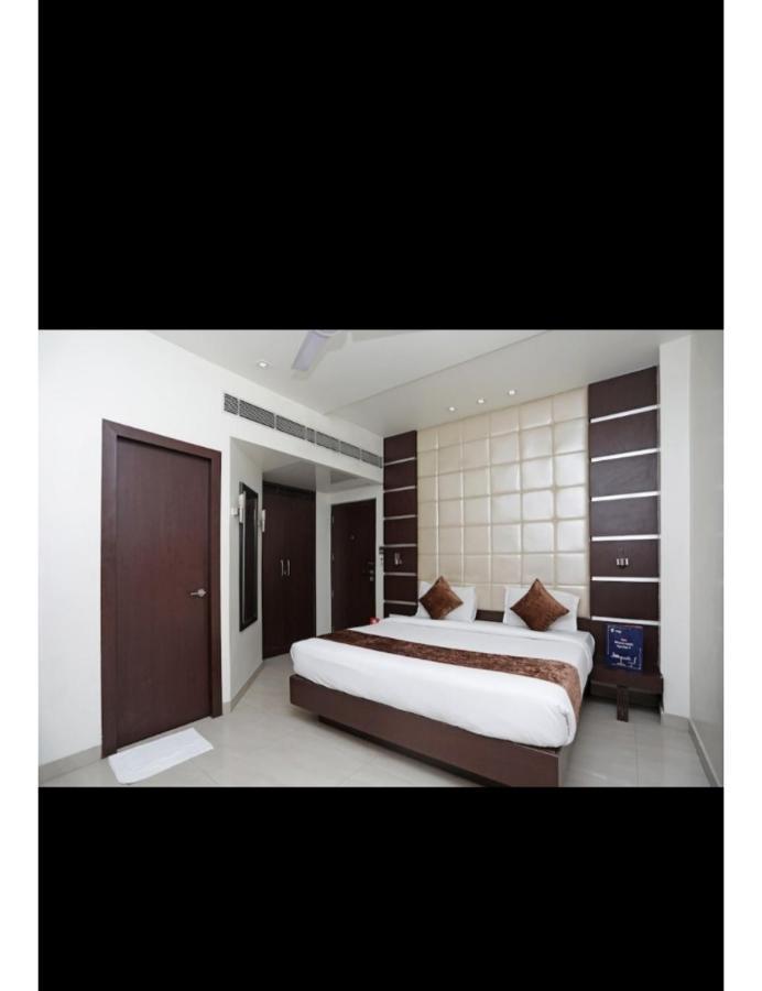 Hotel D Grand, Барелі Екстер'єр фото